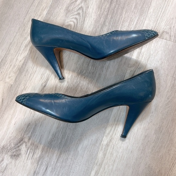 Vintage Nordstrom Italian Made Leather Heels Deep Blue Snakeskin Detail Pumps - Picture 10 of 10